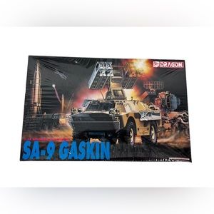 Dragon SA-9 Gaskin 3515 1/35 NIB Model Kit Modern AFV Series New Sealed.